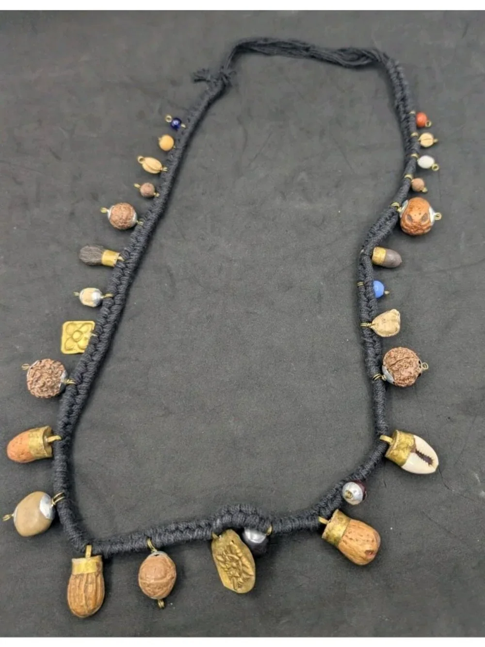 Unbranded himalayan uses beaded